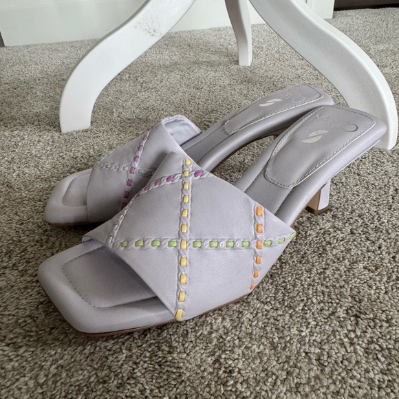 Franco Sarto Lavender Kitten Pumps- Multicolor Stitching - Picture 1 of 5